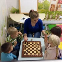 Мы научим вашего ребенка играть в шахматы